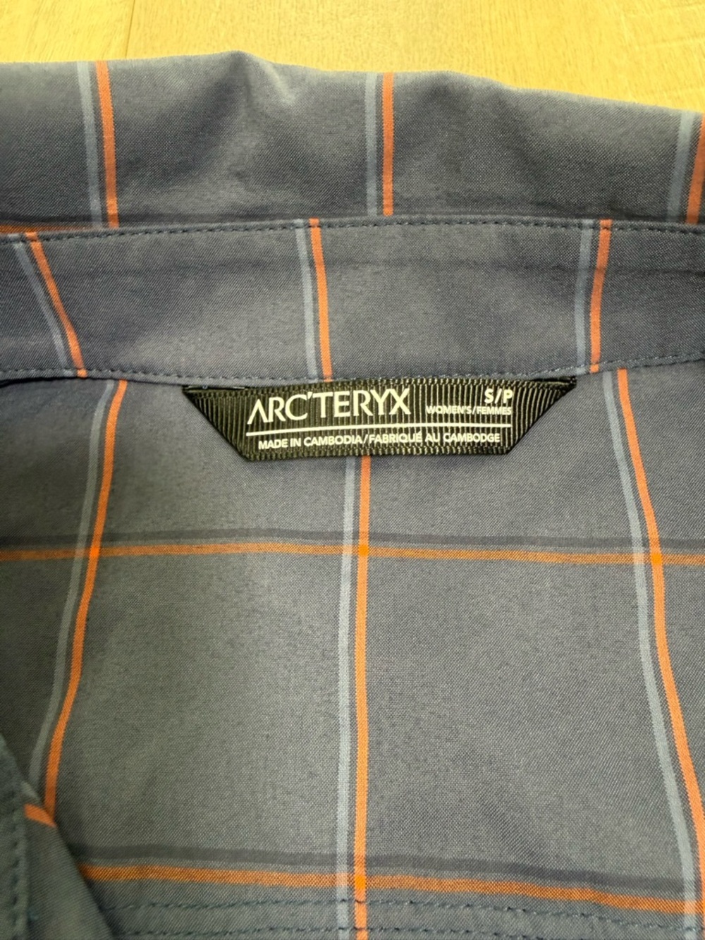 Arc'teryx Navy Button-Down Shirt with orange Windowpane - Picture 4 of 5